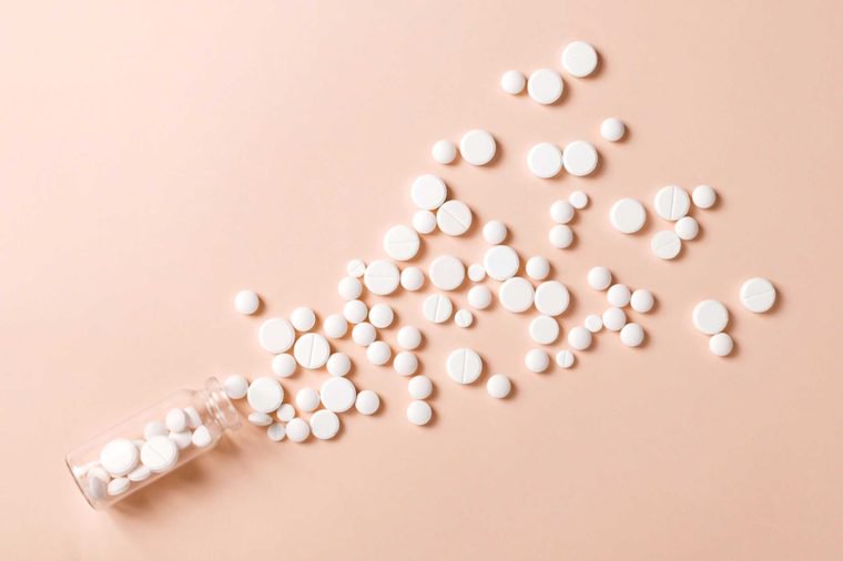 10 Treatable Causes Of Dementia—And How To Recognize Them Before It’s Too Late 2 01 Meds Reversible Causes Of Dementia 618462482 Hahrokost