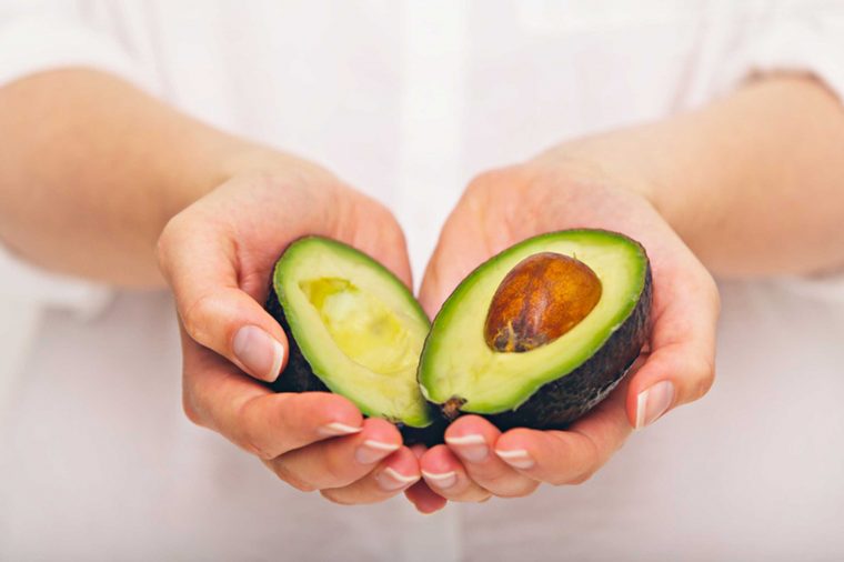8 Easy Ways Avocado Can Make Your Hair, Skin, And Nails Just Gorgeous 7 07 Easy Ways Avocado Gorgeous Clear Up Bad Breath Jacob Ammentorp Lund