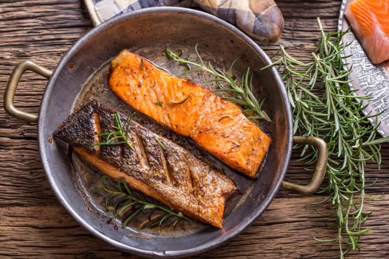 Do These 10 Things To Keep Your Brain Sharp And Healthy Later In Life 8 09 Do These Things Brain Health 568073473 Marian Weyo