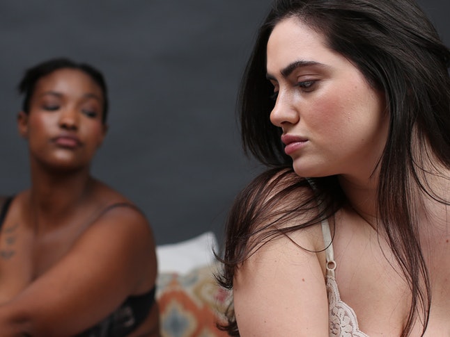 Experts Say If These 9 Things Happen During Intimacy, Your Relationship May Be Toxic 1 12F402D8 1Bb8 4653 9676 166C181D270D 2T4A04391