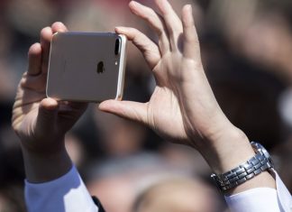 How To Make A Digital Detox Last, According To Science