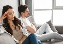 7 Pieces Of Old-Fashioned Advice That Are Actually Hurting Your Relationship