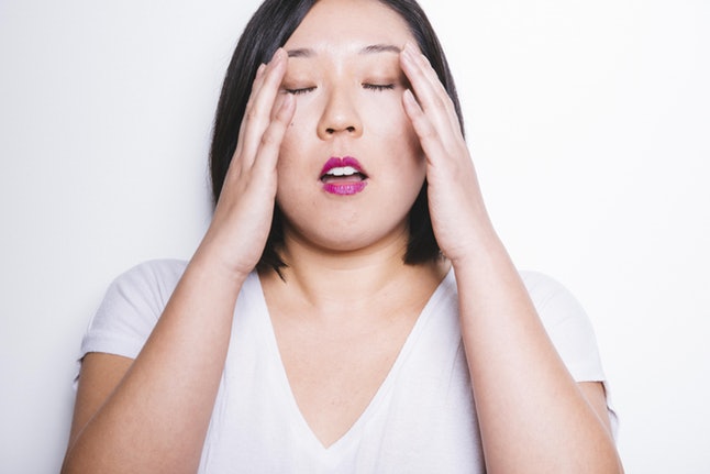 11 &Quot;Healthy&Quot; Morning Habits That May Not Be As Good As You Thought 5 E66Aa82E 28F8 4Af0 873C Cdafa1Ee13Ec Zaeh Bustle Apr2016 1291