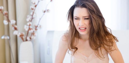 15 Signs Your Upper Abdominal Pain May Be an Emergency