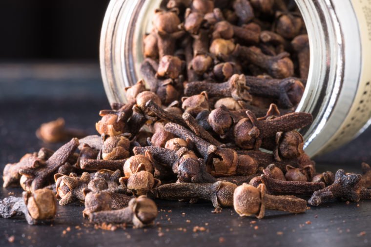 23 Science-Backed Natural Home Remedies For Arthritis Pain Relief 13 Shutterstock 541334836